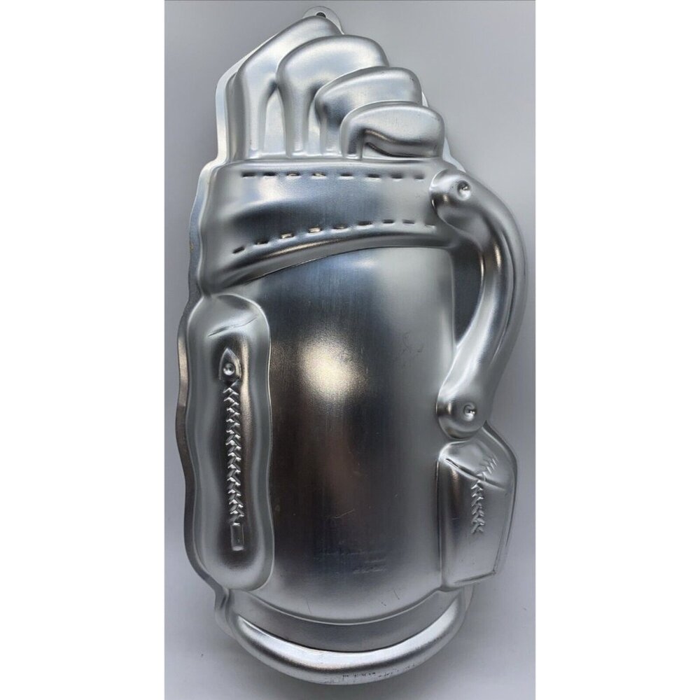 Wilton Golf Clubs in Golf Bag Cake Pan Birthday Party Sports 2105-1836